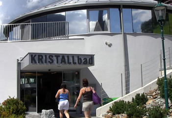 kristallbad01g.jpg